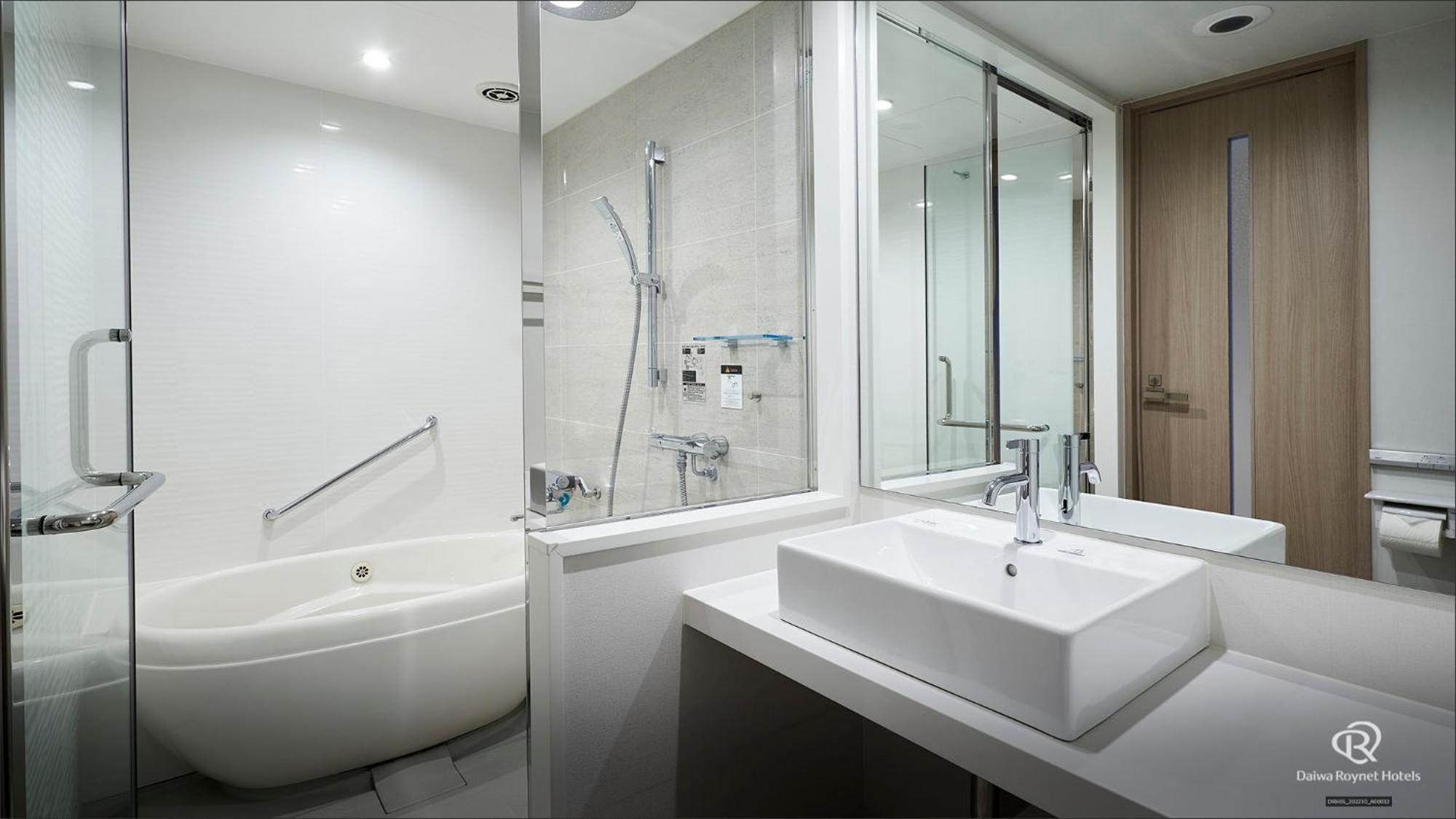Daiwa Roynet Hotel Kanazawa Eki Nishiguchi Quarto foto